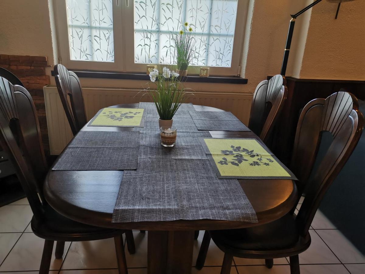 Ferienwohnung Villa Del Viola Leonardo Apartment هاينسبرغ المظهر الخارجي الصورة