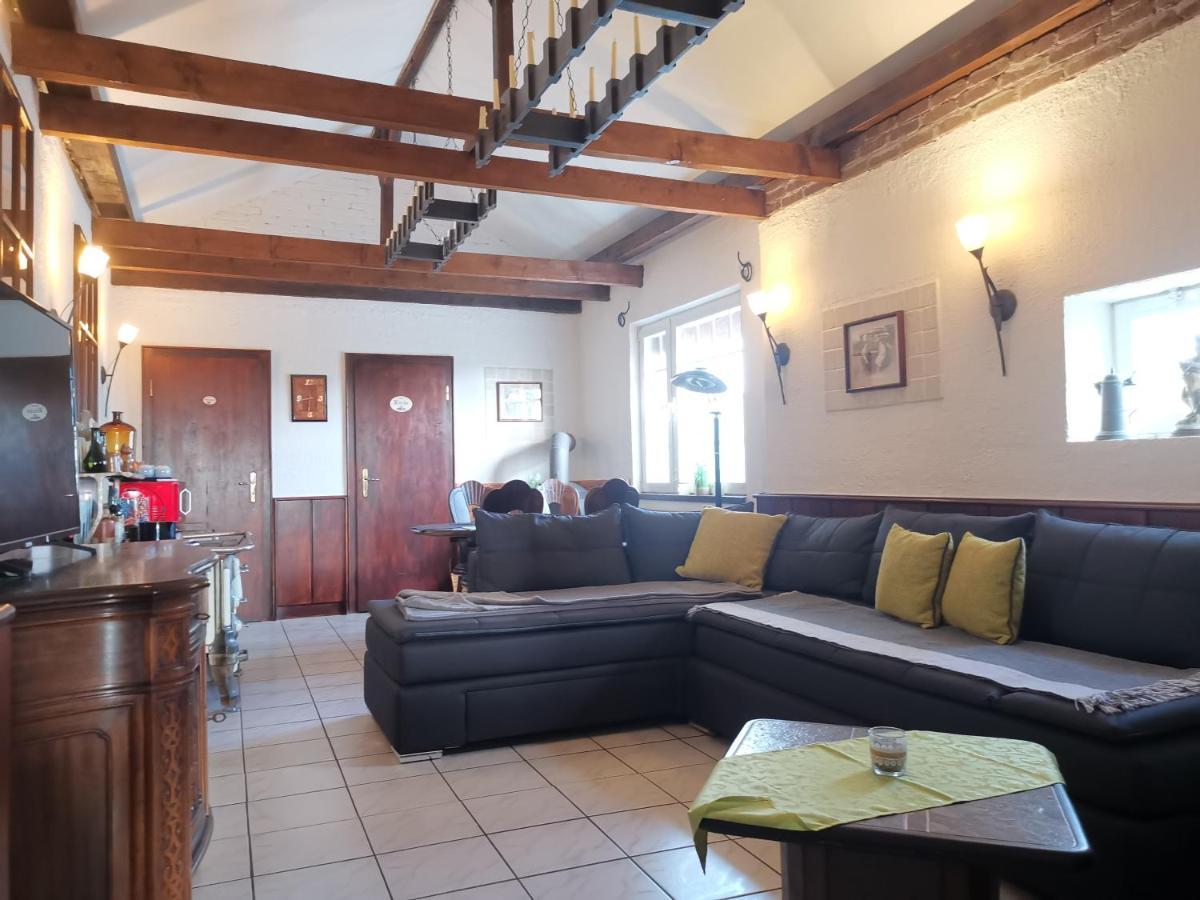 Ferienwohnung Villa Del Viola Leonardo Apartment هاينسبرغ المظهر الخارجي الصورة