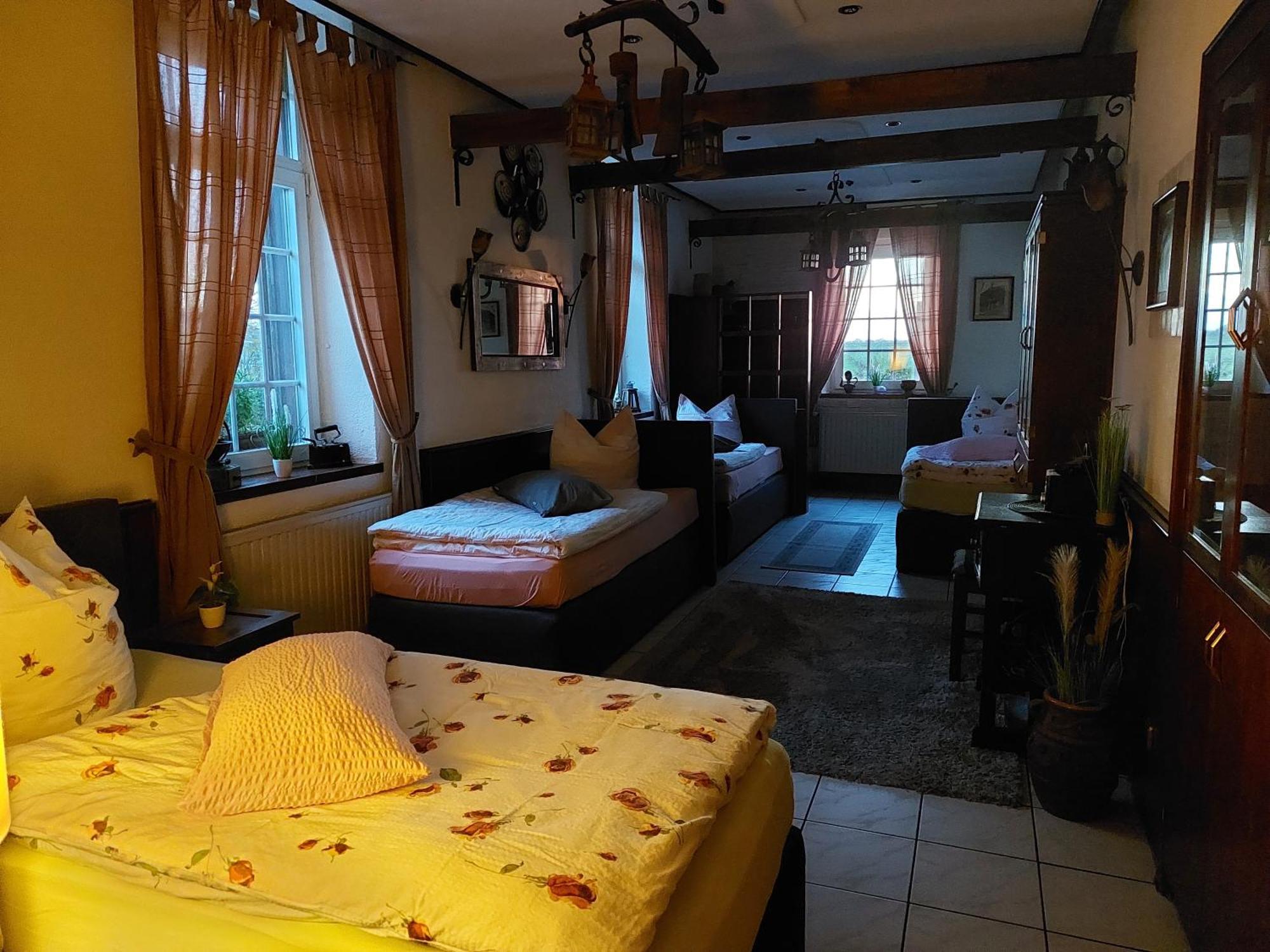 Ferienwohnung Villa Del Viola Leonardo Apartment هاينسبرغ المظهر الخارجي الصورة